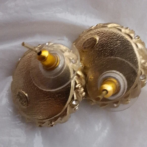 CHANEL earrings - Picture 8 of 8